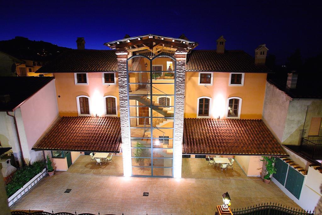 بيرودجا Residenze L'Uncinaia Holiday House الغرفة الصورة